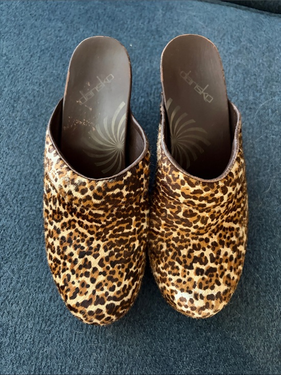 Dansko Shoes - Dansko Leopard Print Slip-On Clogs in Brown and Black